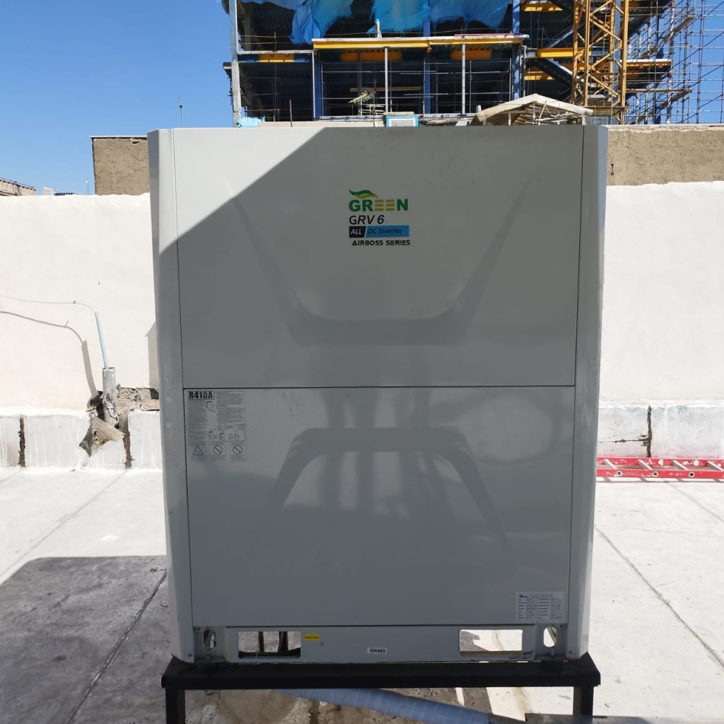 سیستم VRF چیست؟ | راهنمای کامل آشنایی با سیستم‌های وی آر اف